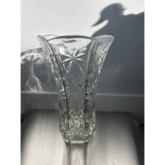 Vintage Crystal Starburst Anchor Hocking Star of David Vase 8.5” Cut Glass Hexa - Picture 12 of 13